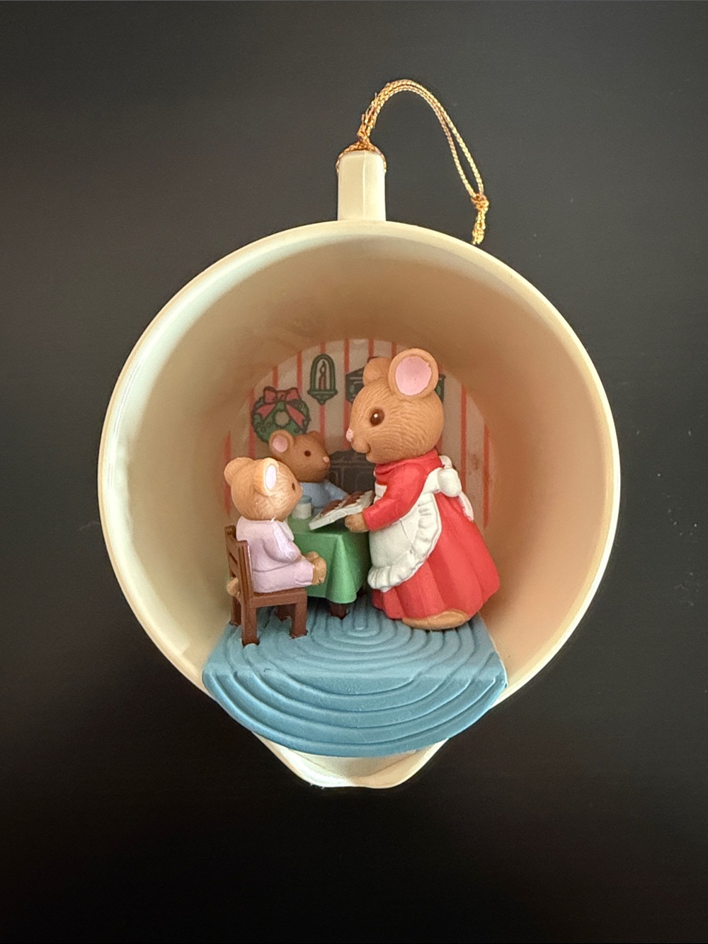 1980s Avon "Merry Mice Treat" Measuring Cup Ornament